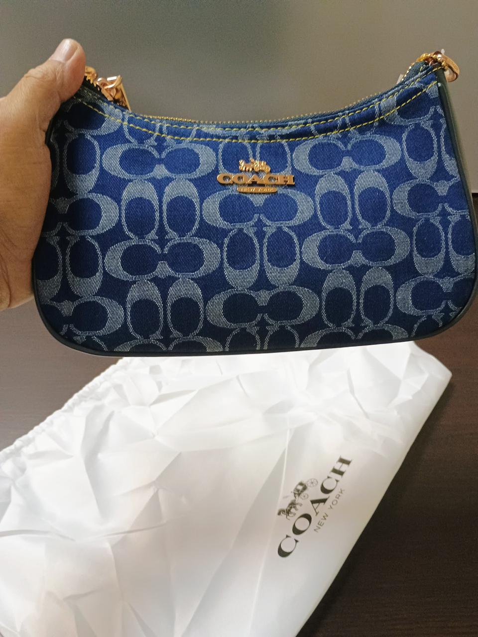 NWT Coach Teri Shoulder Bag In Signature Denim CAF82/CAK35