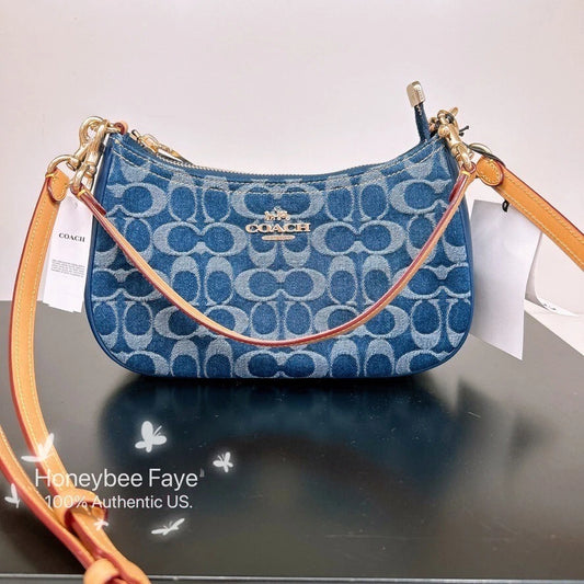 NWT Coach Teri Shoulder Bag In Signature Denim CAF82/CAK35